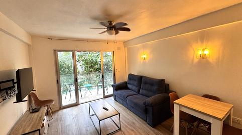 Foto 4 de Apartament de lloguer a Playa Poniente, Alicante