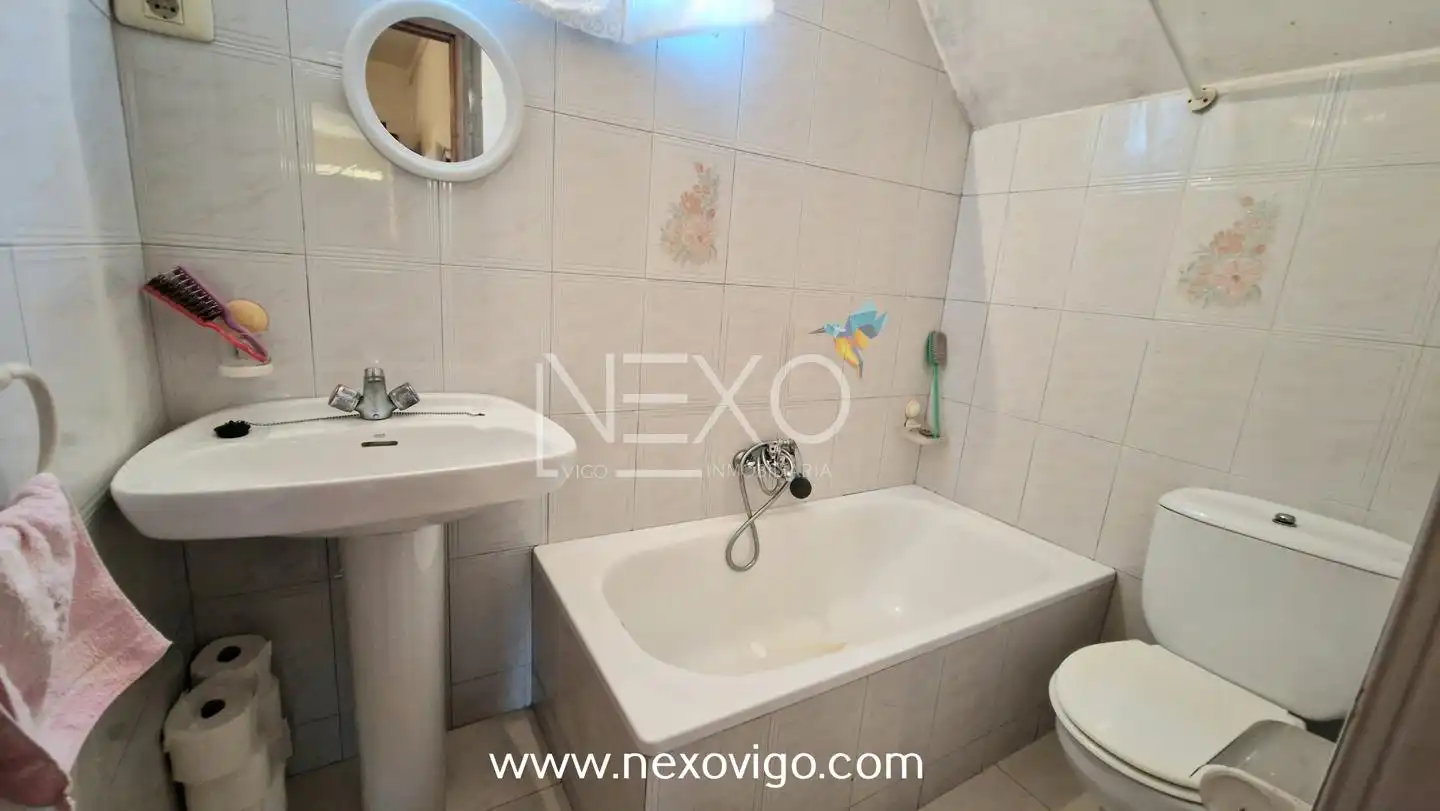 Baño de Casa o chalet en venta en Moaña con Jardín privado, Terraza y Trastero