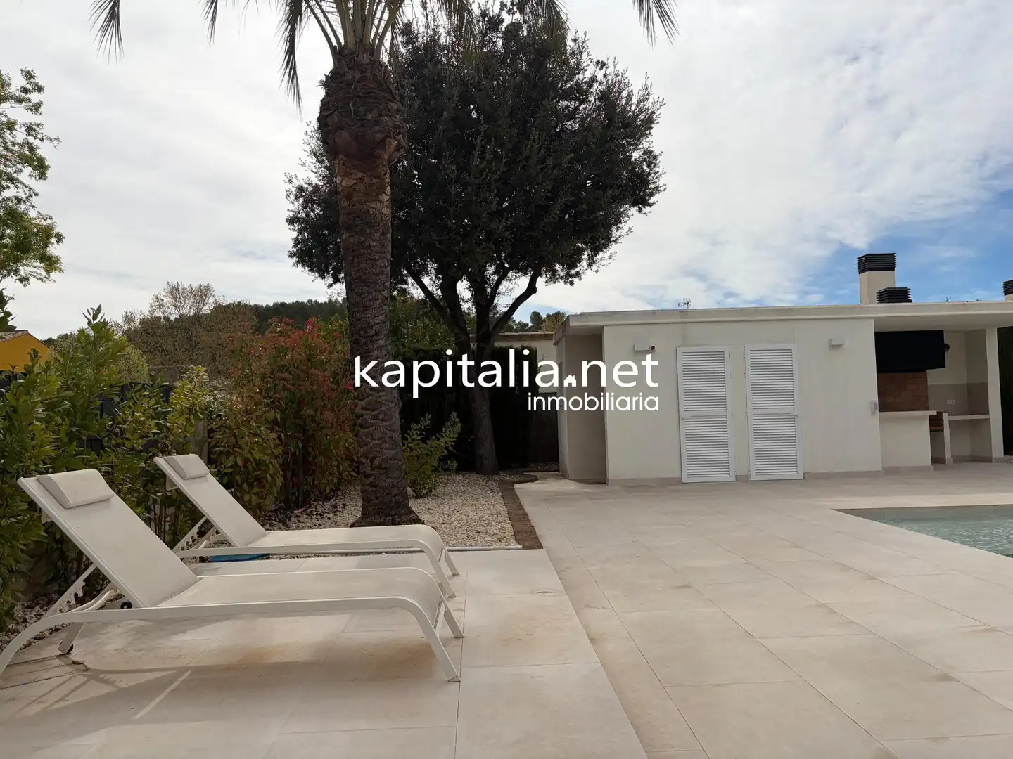 Jardí de Casa o xalet en venda en Ontinyent amb Aire condicionat, Calefacció i Jardí privat