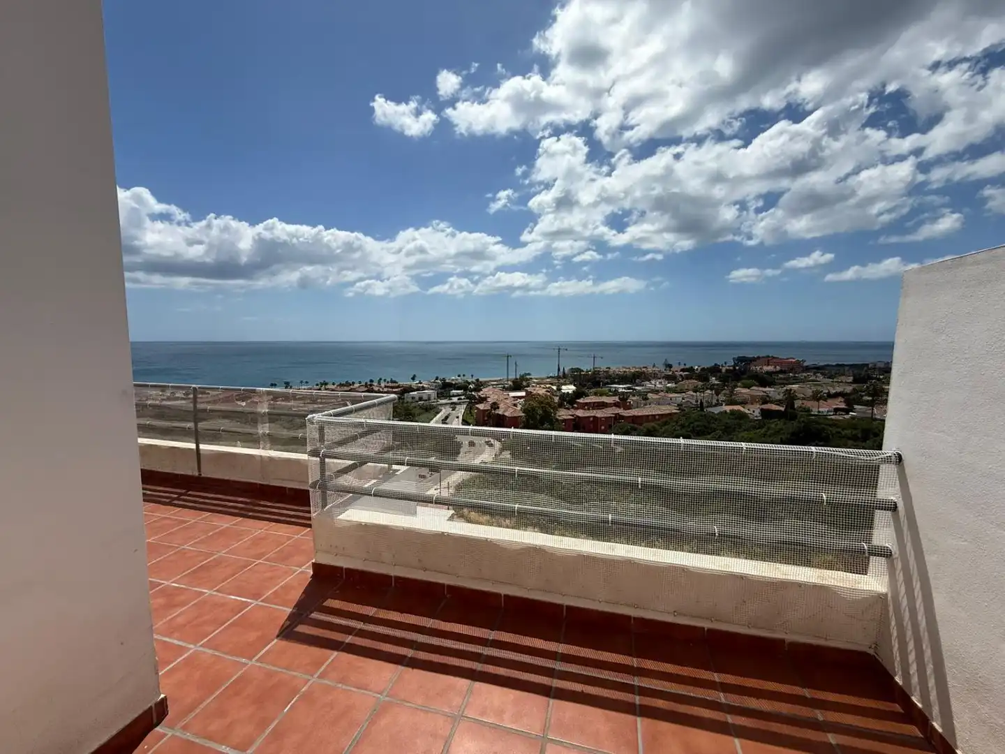Terraza de Ático en venta en Manilva con Calefacción, Terraza y Trastero