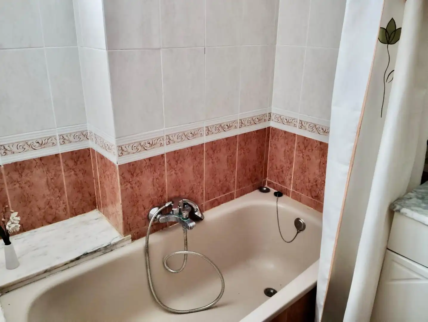 Baño de Piso en venta en Benetússer con Aire acondicionado, Amueblado y Balcón