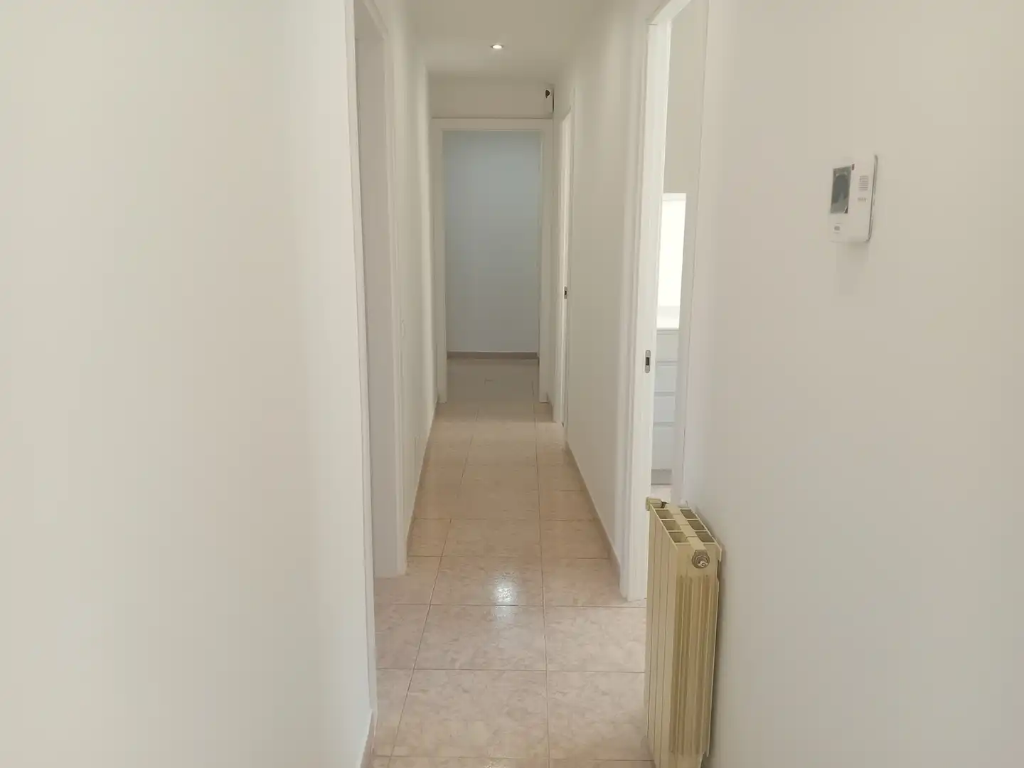 Piso en venta en Girona con Calefacción, Terraza y Internet