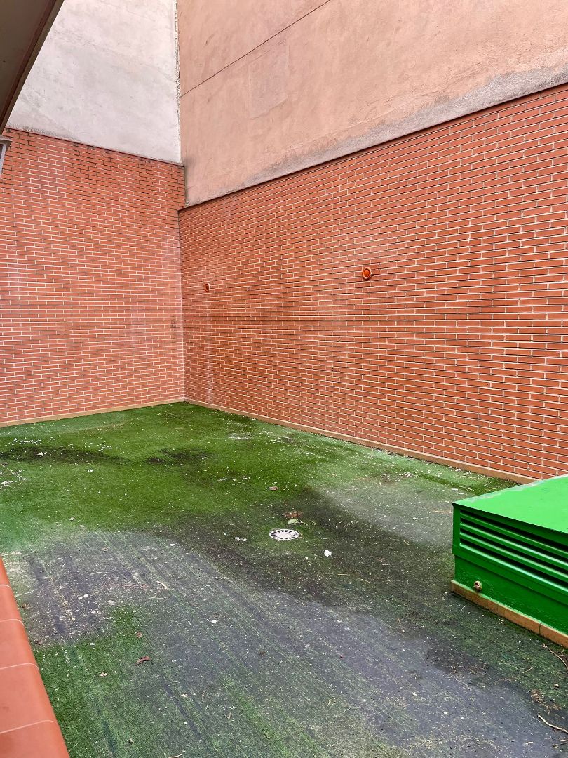 Vista exterior de Piso en venta en  Madrid Capital con Aire acondicionado y Calefacción