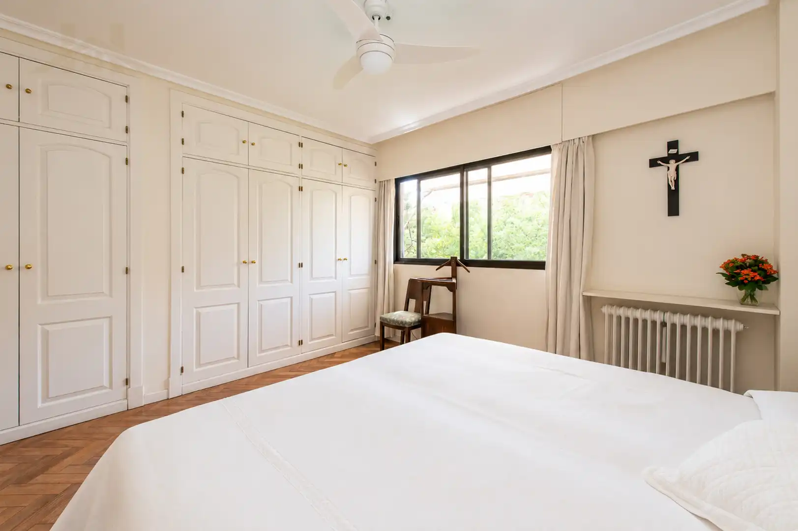 Bedroom of Flat for sale in Pozuelo de Alarcón  with Air Conditioner, Heating and Terrace