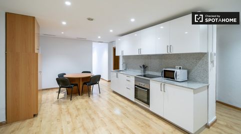 Foto 5 de Piso de alquiler en La Roqueta, Valencia Capital