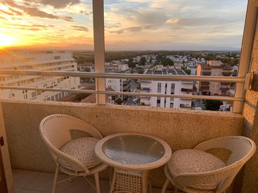 Estudio con ascensor en venta en Carrer a Muga 1G
