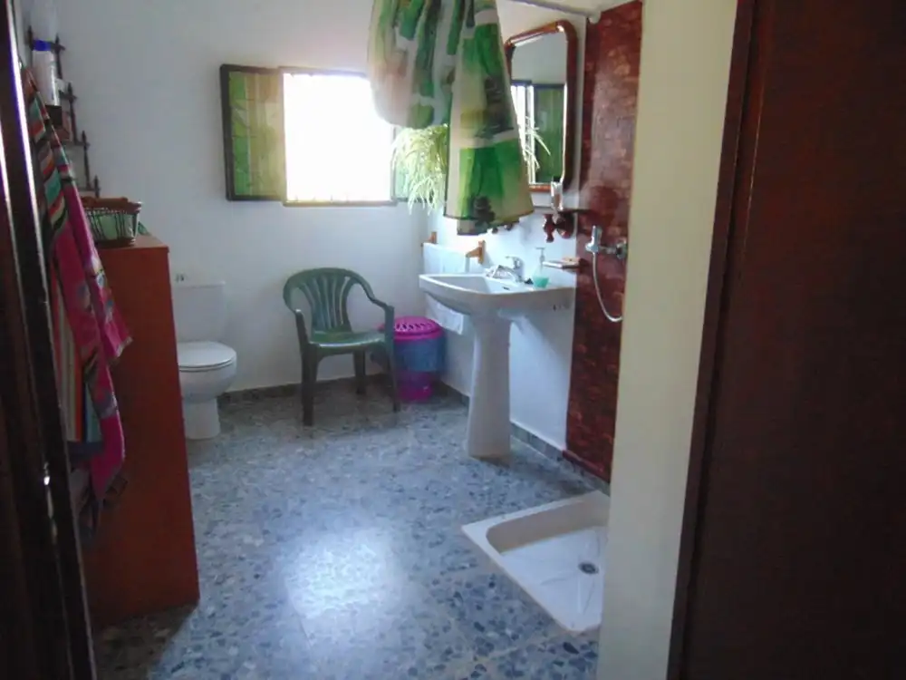 Baño de Finca rústica en venta en Lora del Río con Aire acondicionado, Calefacción y Terraza