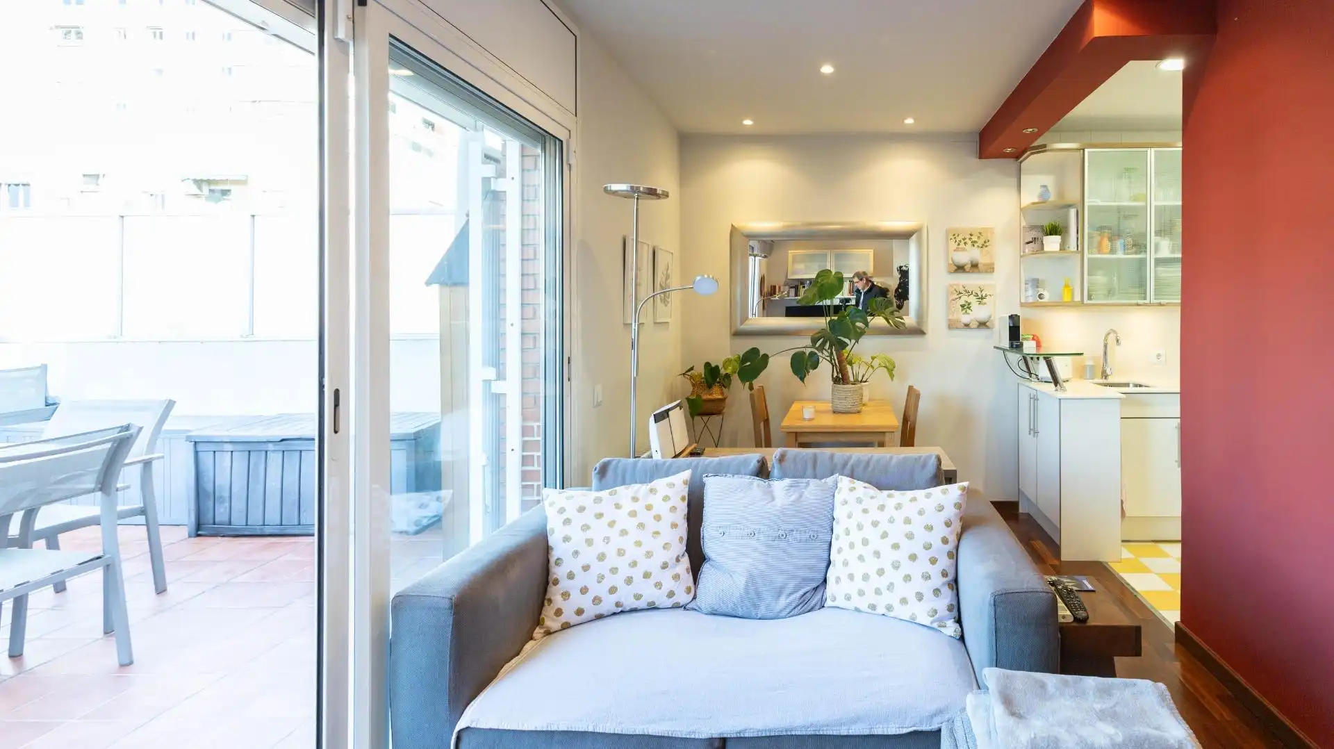 Living room of Attic for sale in Barcelona  with Air Conditioner, Parquet flooring and Terrace