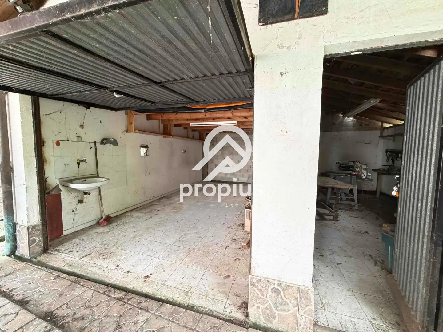 Casa adosada en venda en Llanes amb Calefacció, Terrassa i Traster
