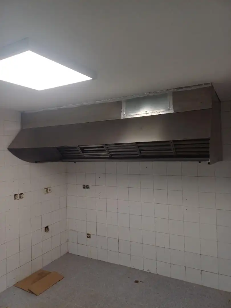 Cocina de Local de alquiler en Tarragona con Aire acondicionado