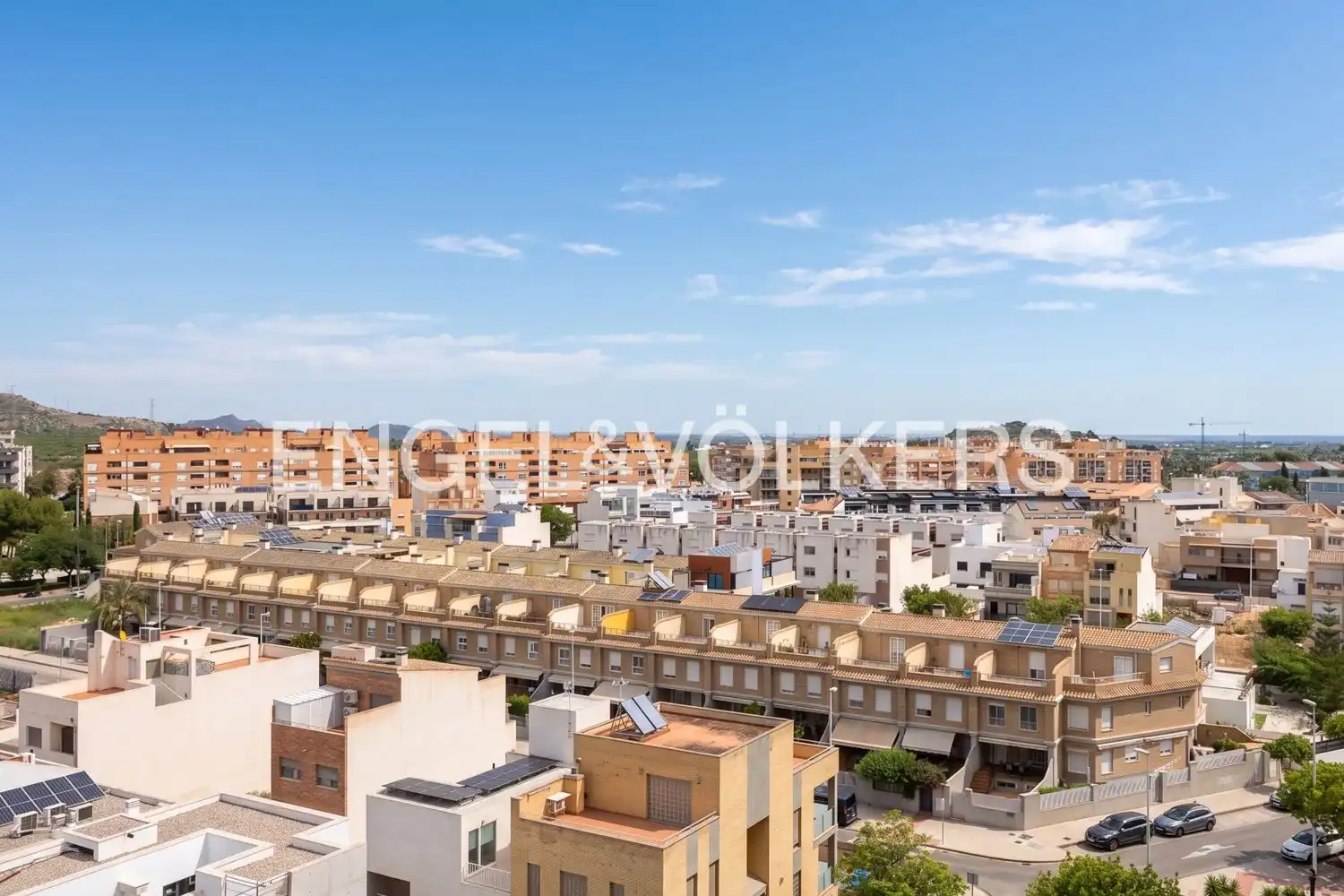 Außenansicht von Wohnung zur Miete in Sagunto / Sagunt mit Klimaanlage, Heizung und Privatgarten