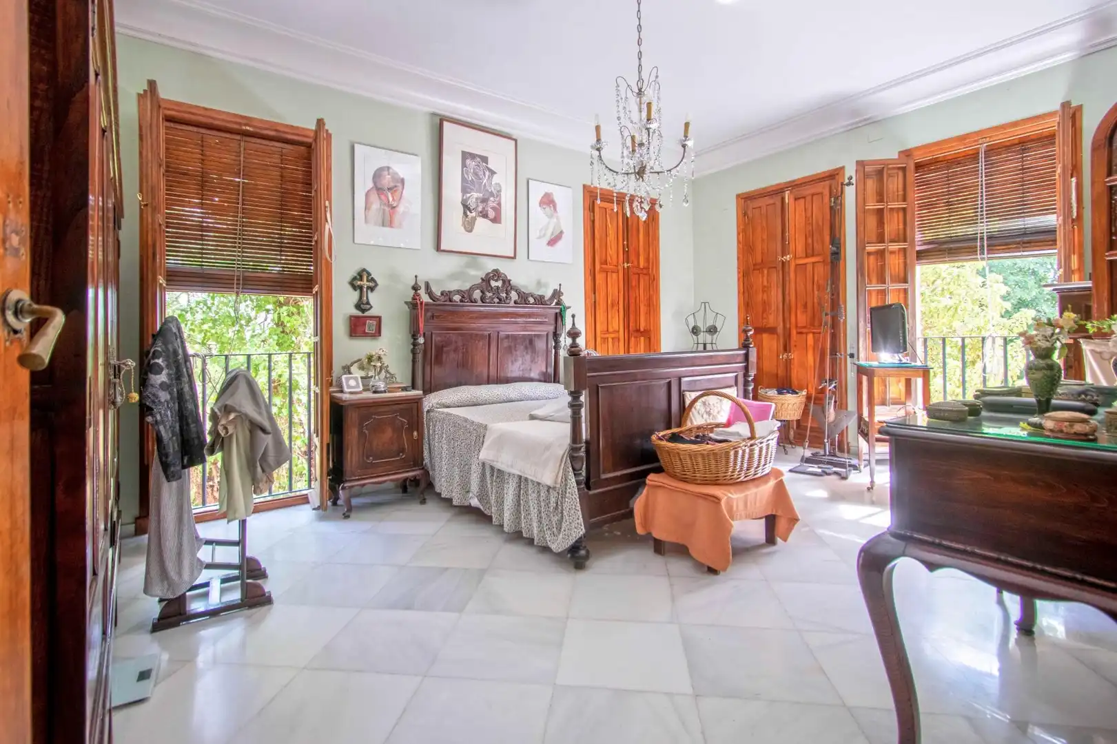 Schlafzimmer von Country house zum Verkauf in Mairena del Aljarafe mit Terrasse, Schwimmbad und Balkon