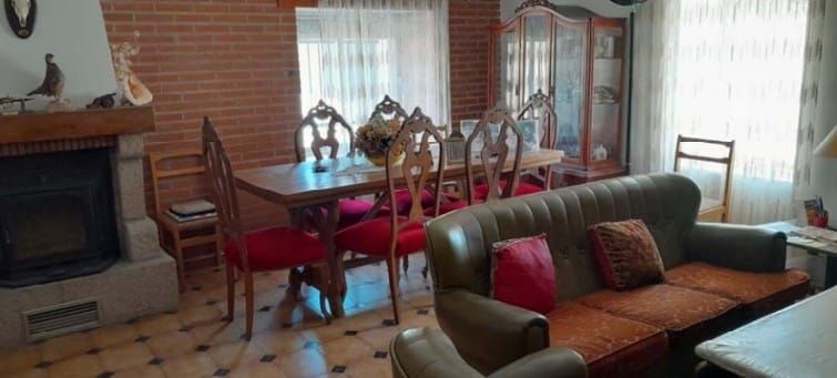 Dining room of Single-family semi-detached for sale in Muñogrande  with Furnished and Balcony