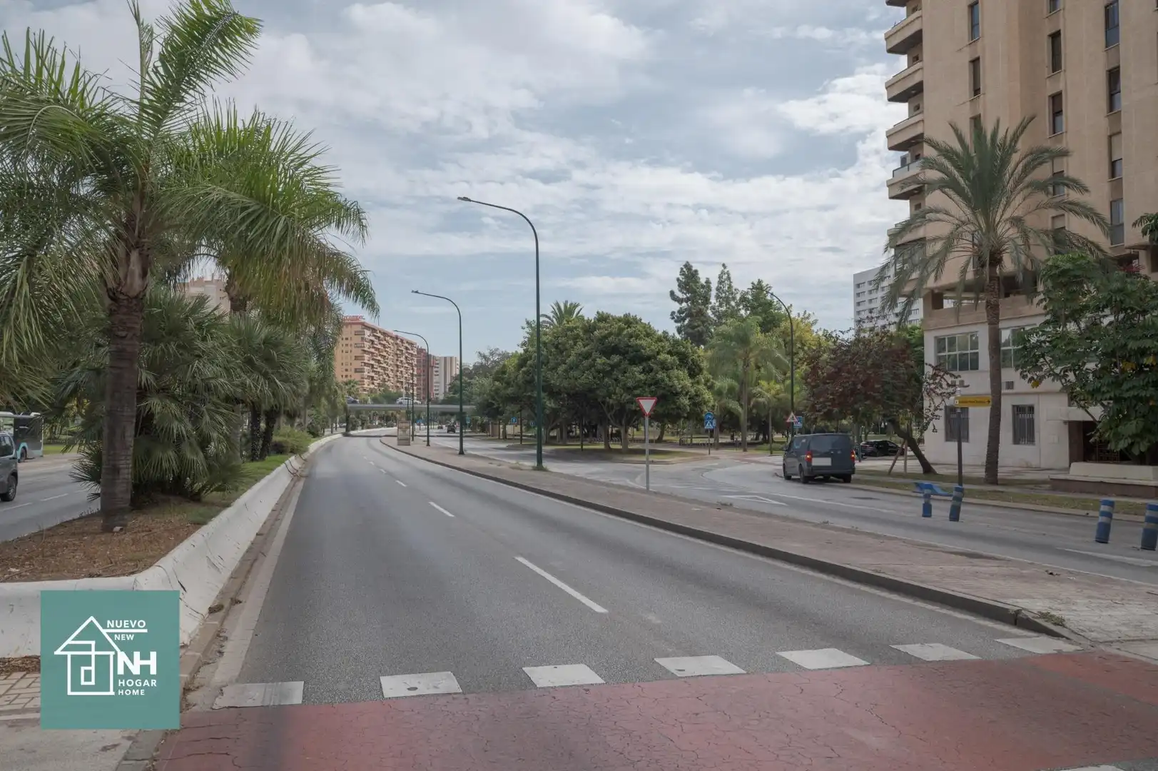 Vista exterior de Pis en venda en Málaga amb Aire condicionat i Balcó