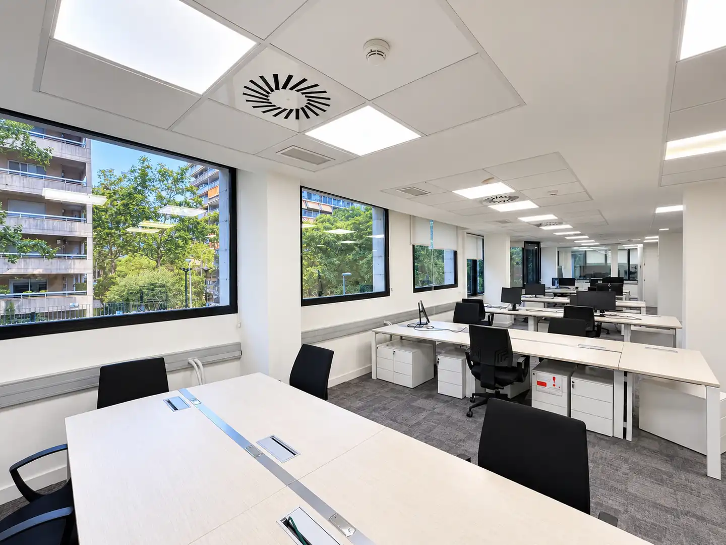 Büro zur Miete in Les Corts