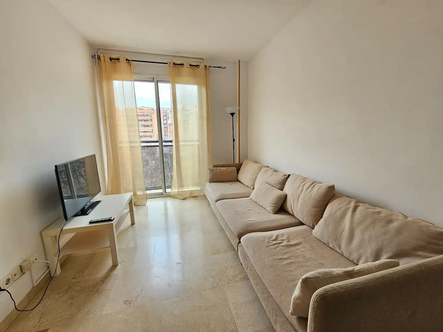 Living room of Flat for rent in Barcelona  with Air Conditioner and Furnished