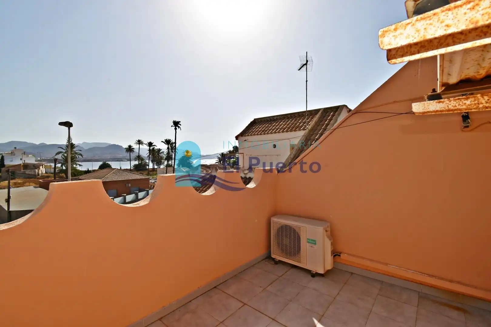 Vista exterior de Dúplex en venda en Mazarrón amb Aire condicionat, Calefacció i Jardí privat
