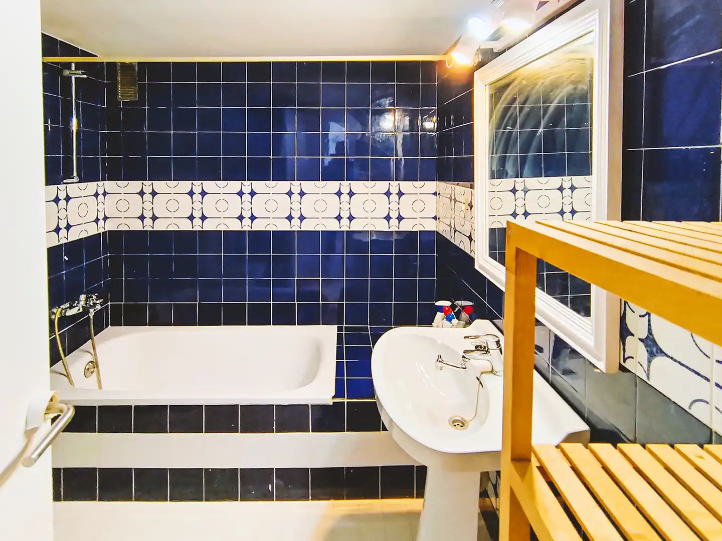 Badezimmer von Wohnung zum Verkauf in Sant Pol de Mar mit Terrasse, Ofen und Gemeinschaftspool