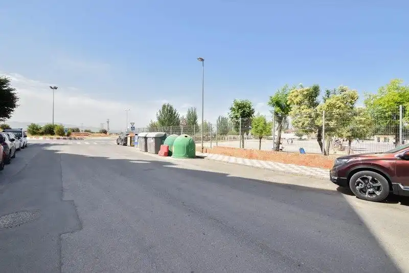 Local comercial en venda a Albolote, imagen 4