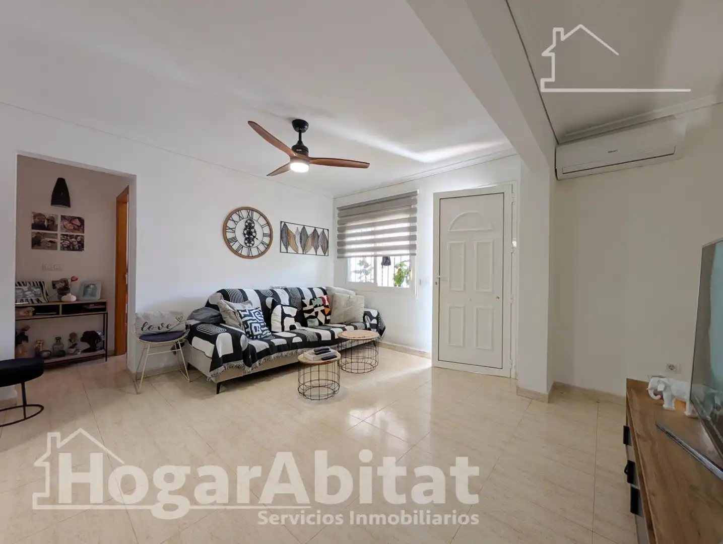 Living room of Detached homes for sale in Santa Pola  with Air Conditioner, Heating and Terrace
