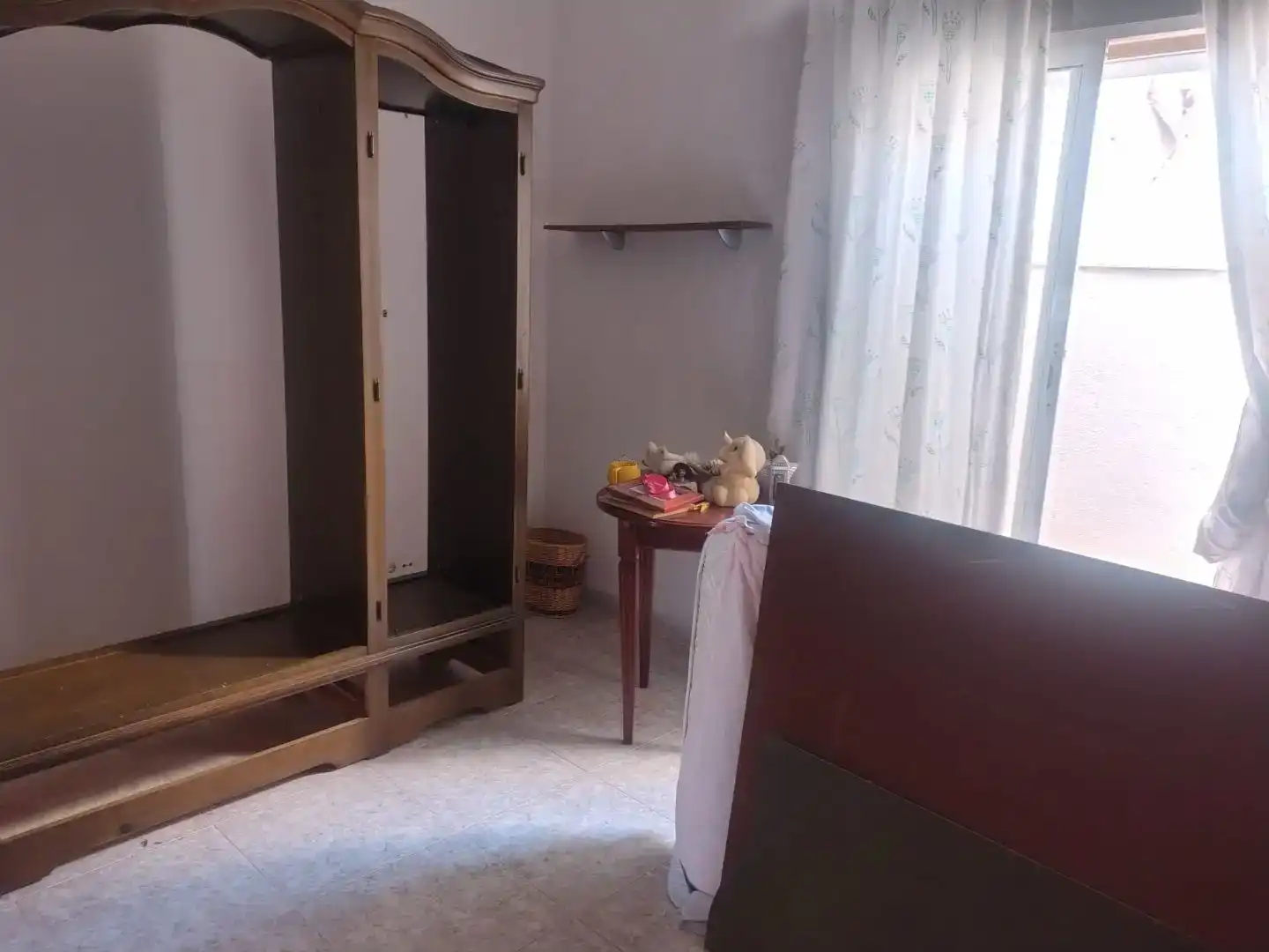Dormitori de Finca rústica en venda en Villatorres amb Aire condicionat, Traster i Balcó
