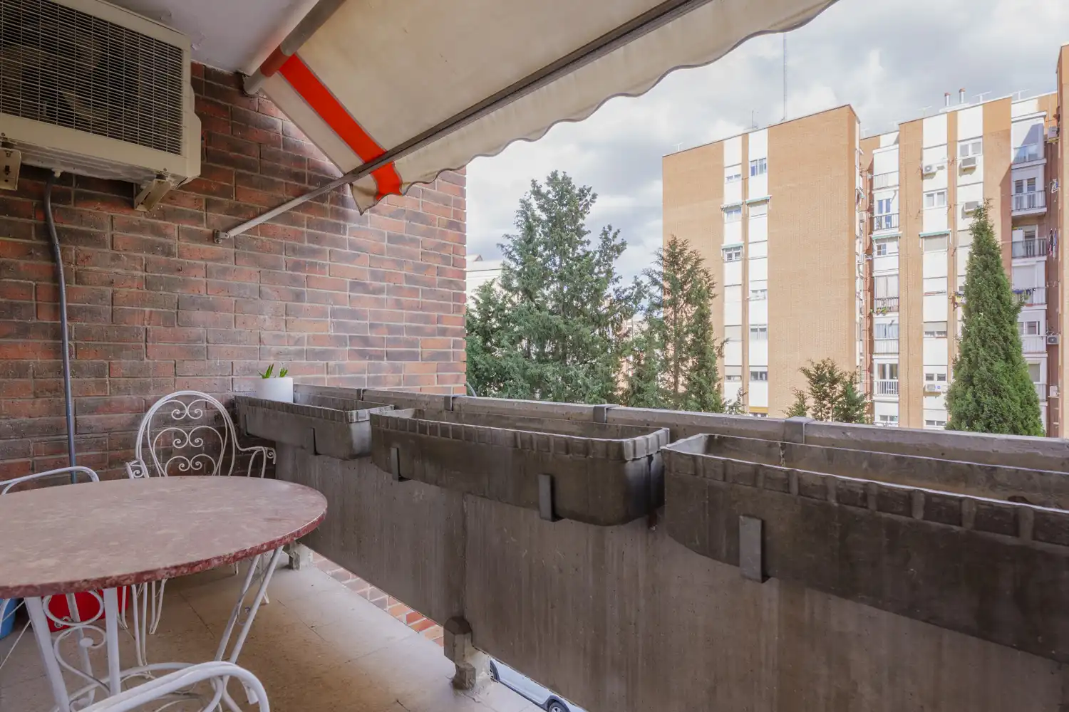 Terraza de Piso en venta en Madrid con Calefacción y Terraza