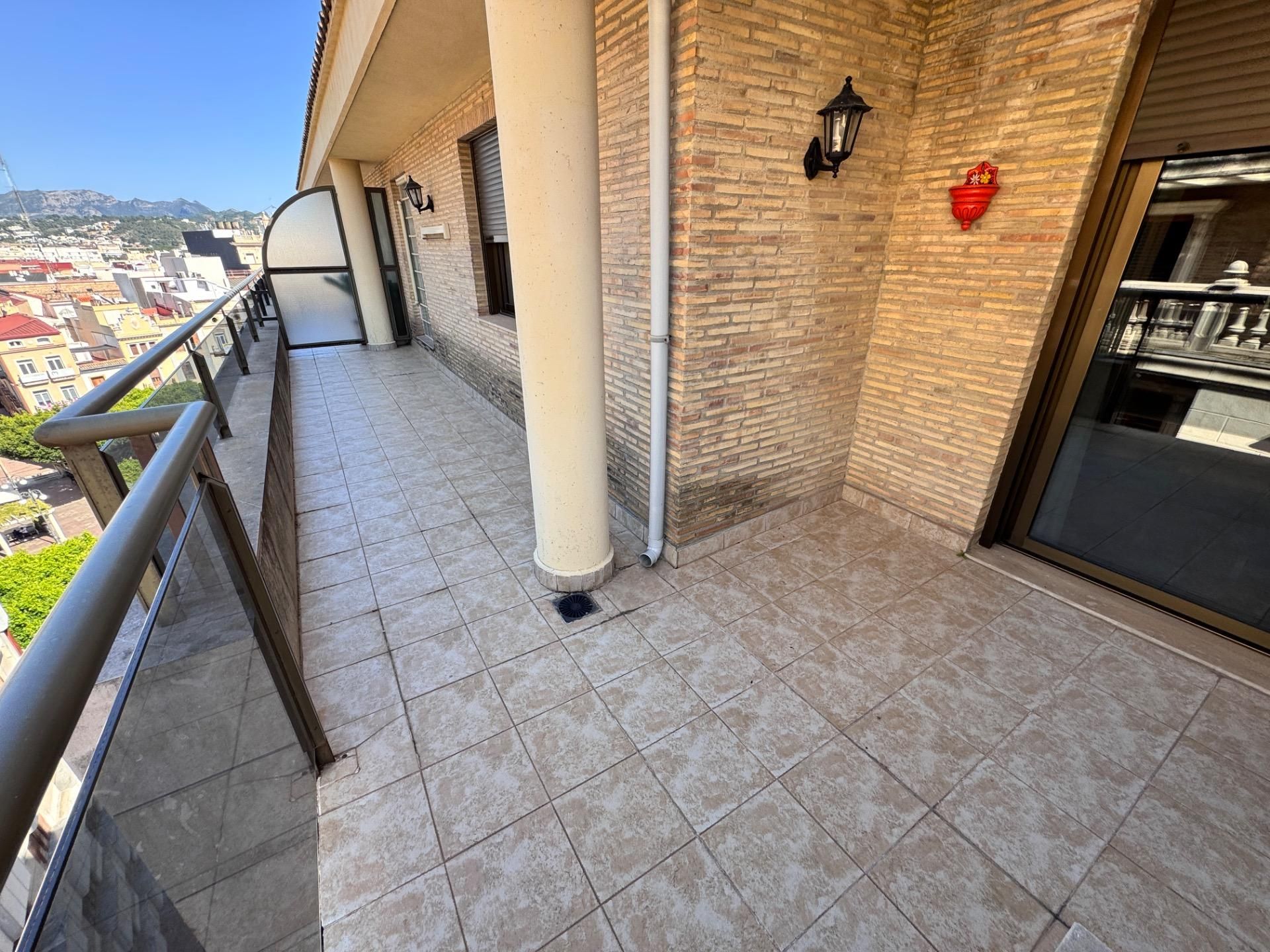 Terrassa de Àtic en venda en Alzira amb Aire condicionat, Calefacció i Terrassa