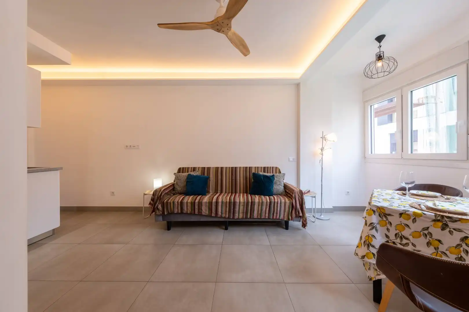 Sala d'estar de Apartament de lloguer en Las Palmas de Gran Canaria amb Moblat