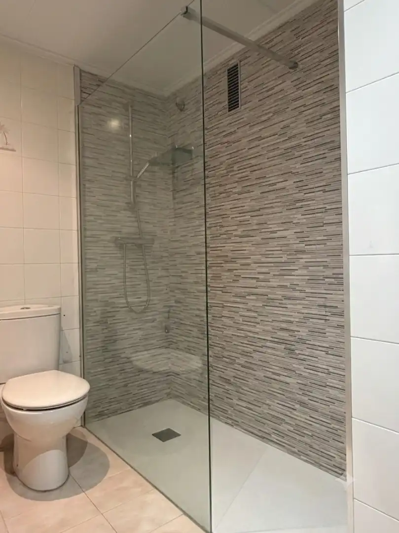 Baño de Piso en venta en Balaguer con Aire acondicionado, Calefacción y Terraza