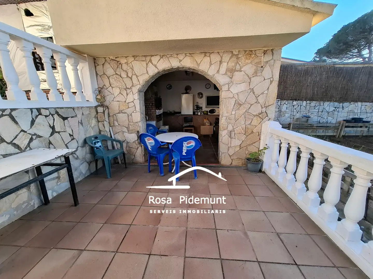 Casa o xalet en venda a Carrer Ronda Goba, La Goba