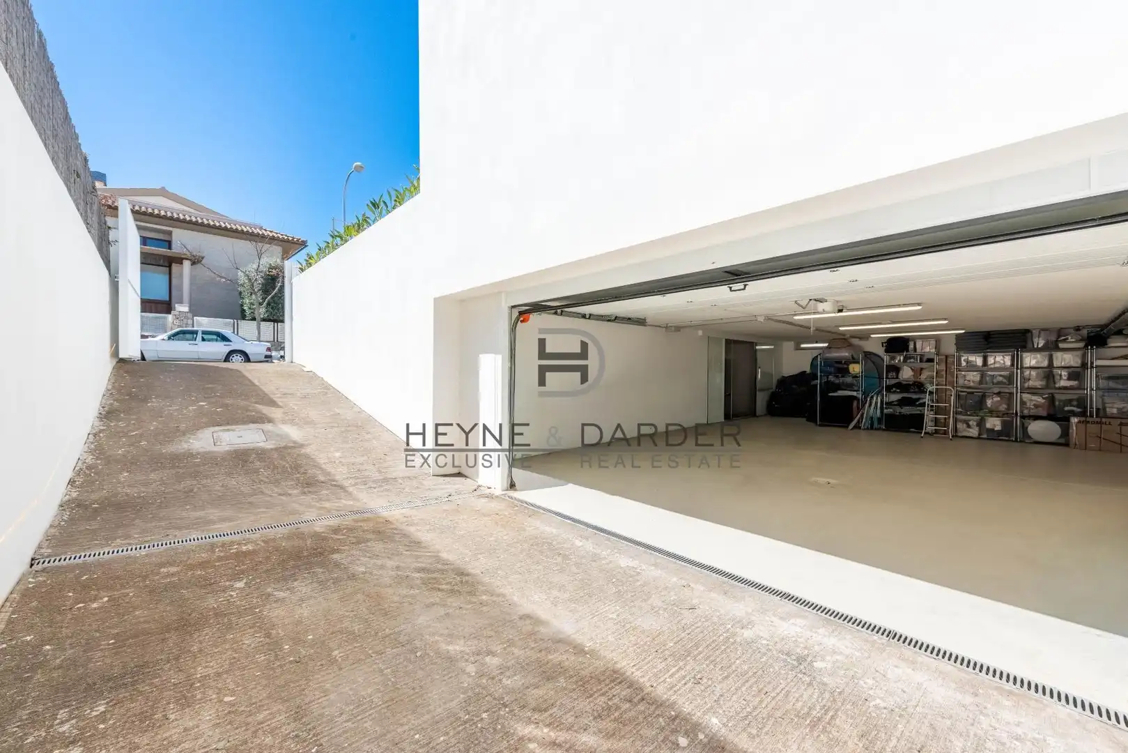 Aparcament de Casa o xalet en venda en  Palma de Mallorca amb Aire condicionat, Calefacció i Jardí privat