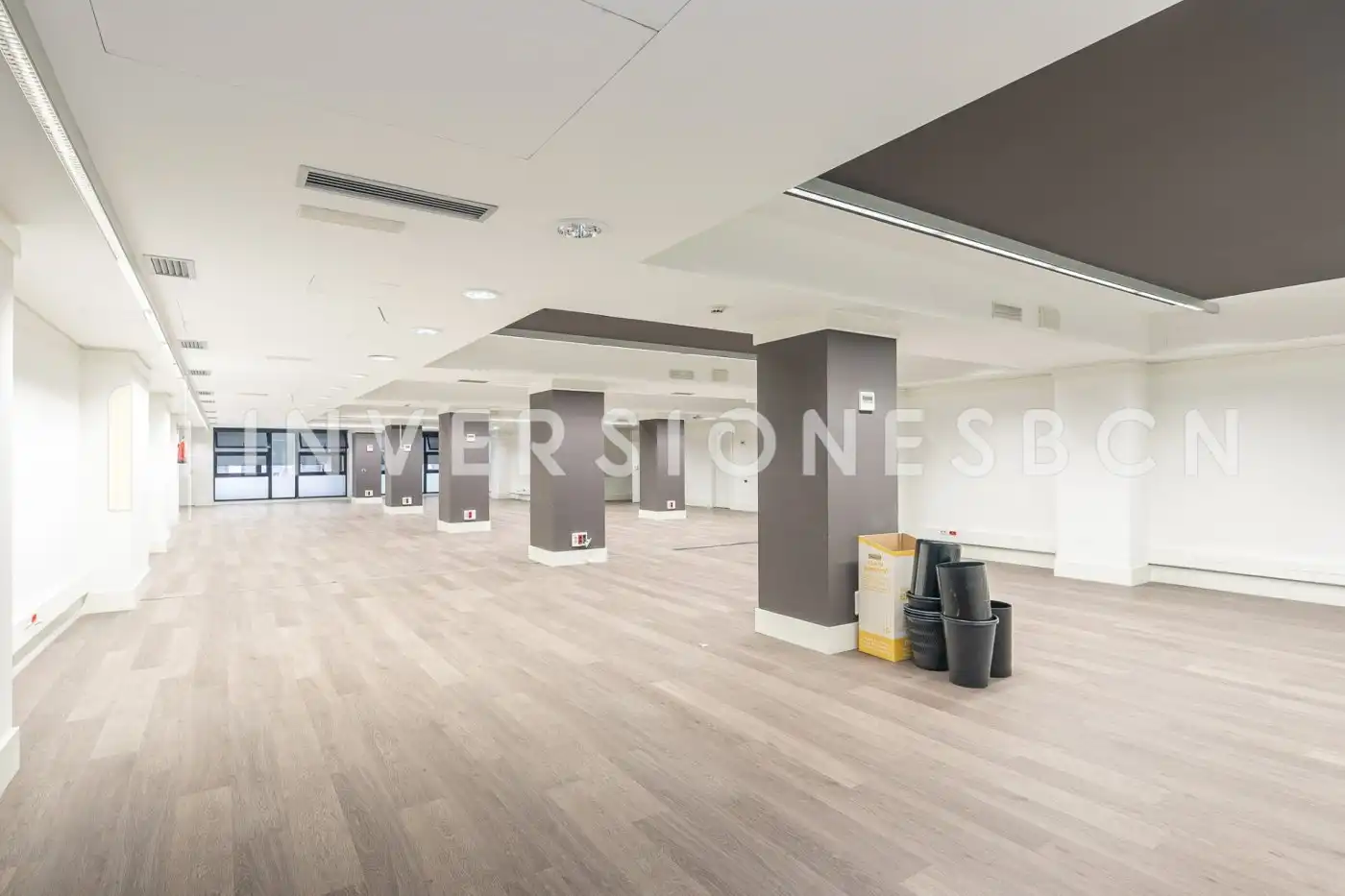 Local comercial de lloguer a Carrer Calabria, imagen 22