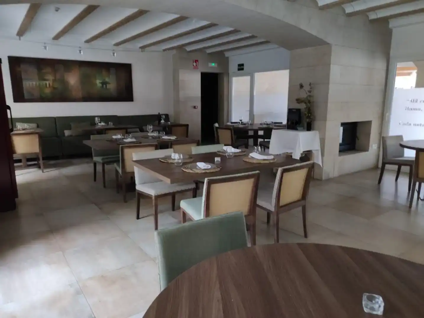 Menjador de Finca rústica en venda en Yecla amb Aire condicionat, Jardí privat i Parquet