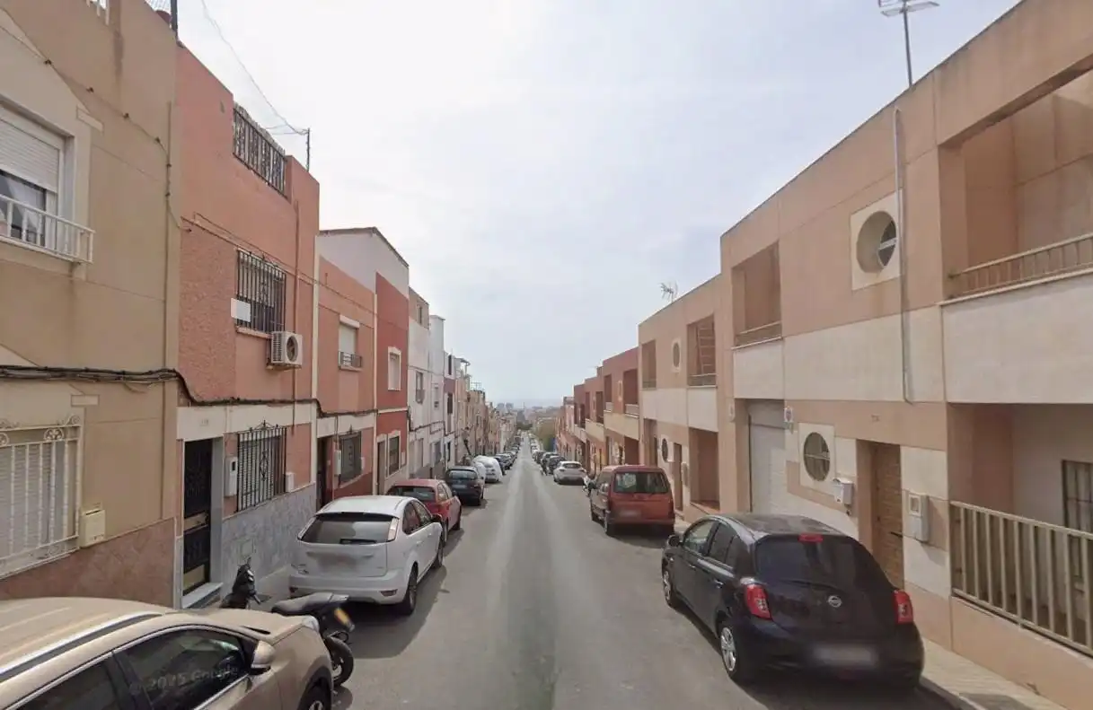 Vista exterior de Dúplex en venda en Almería