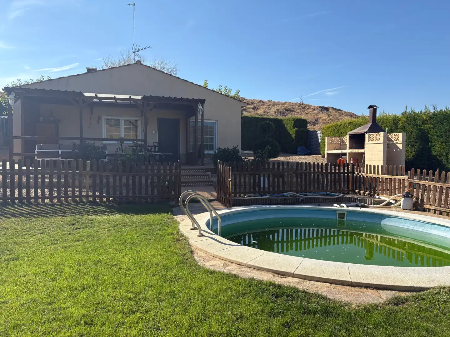 Piscina de Finca rústica en venda en Autol amb Calefacció, Jardí privat i Terrassa