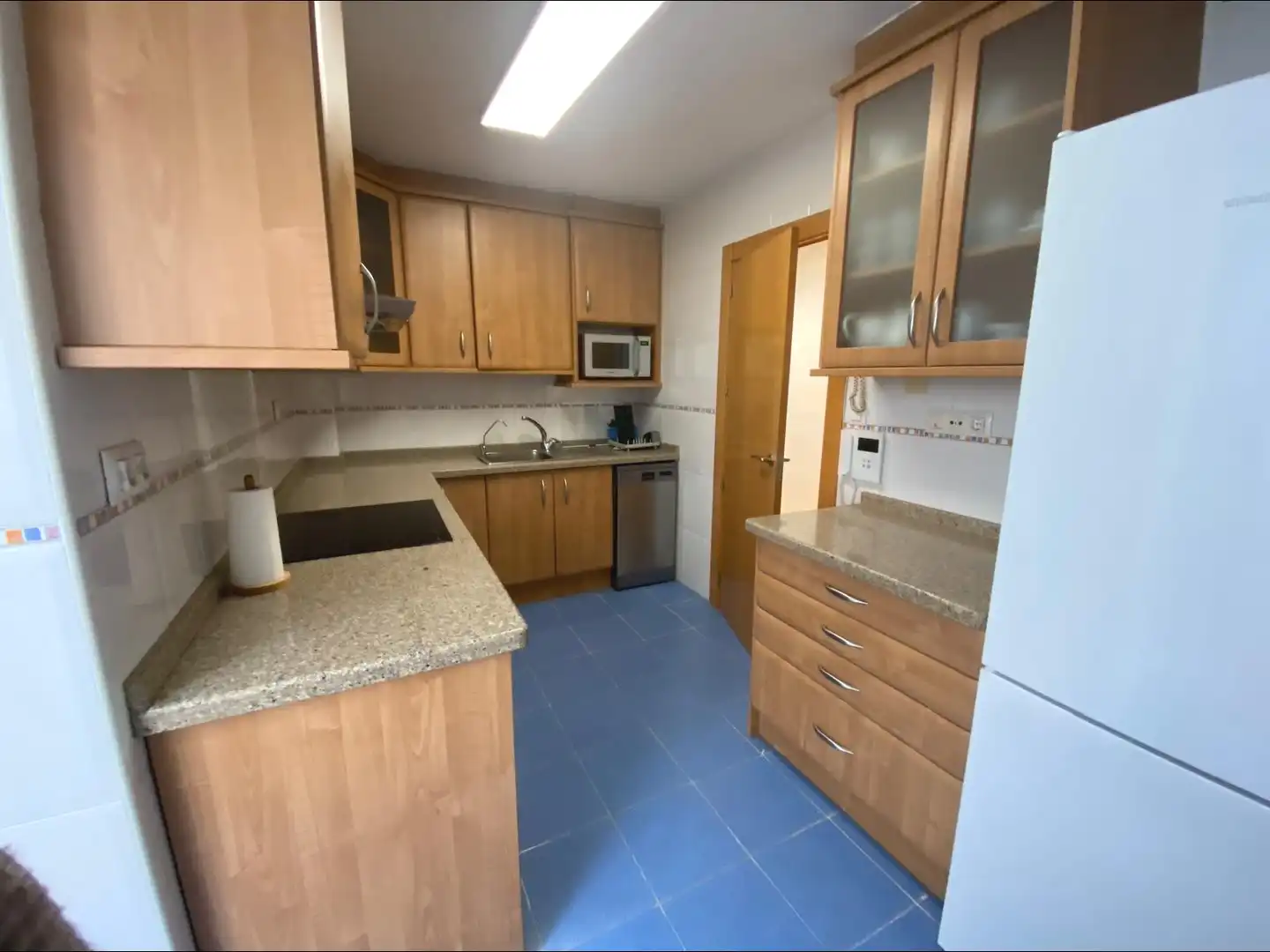 Cocina de Piso de alquiler en Alicante / Alacant con Aire acondicionado, Amueblado y Balcón