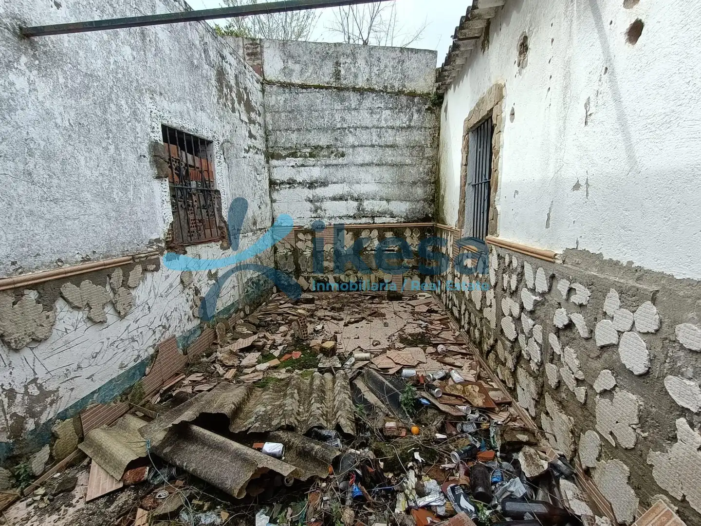 Casa adosada en venda en El Real de la Jara