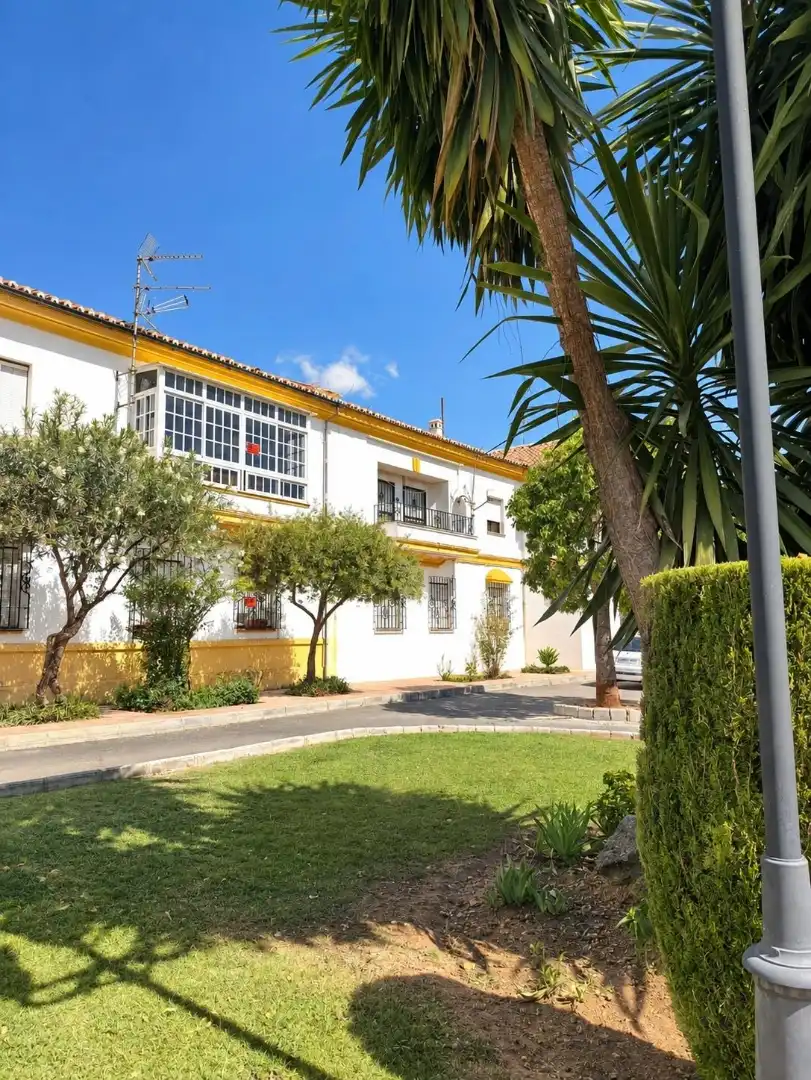 Flat for sale in Plaza Sagrada Familia, 2, Centro