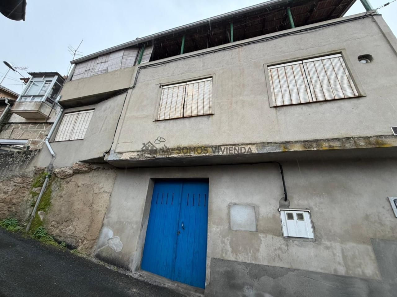 Exterior view of Houses for sale in Ourense Capital   with Terrace and Balcony