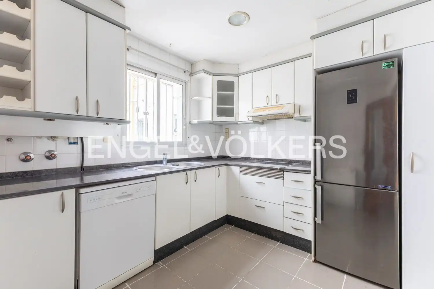 Cocina de Piso en venta en Valencia con Calefacción y Balcón