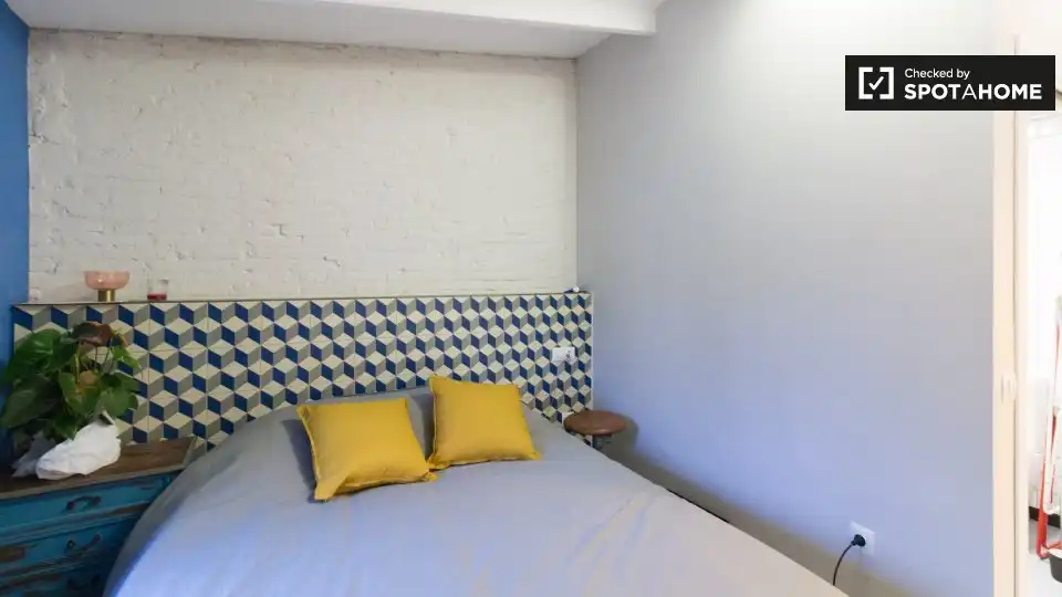 Bedroom of Flat for rent in Barcelona  with Air Conditioner, Heating and Furnished