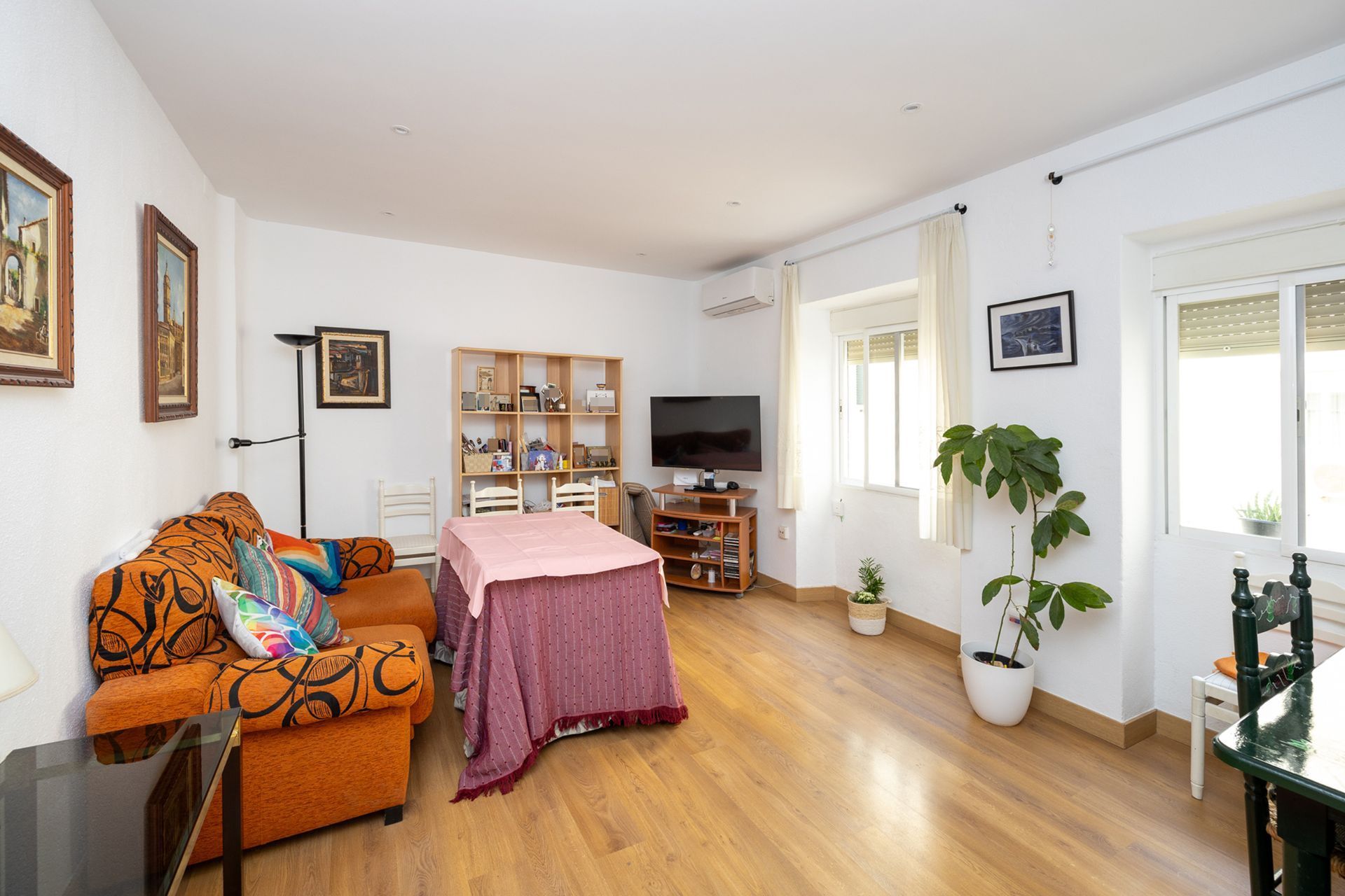 Pis en venda a De la Sierra, 24, Crta. De la Sierra  , Genil