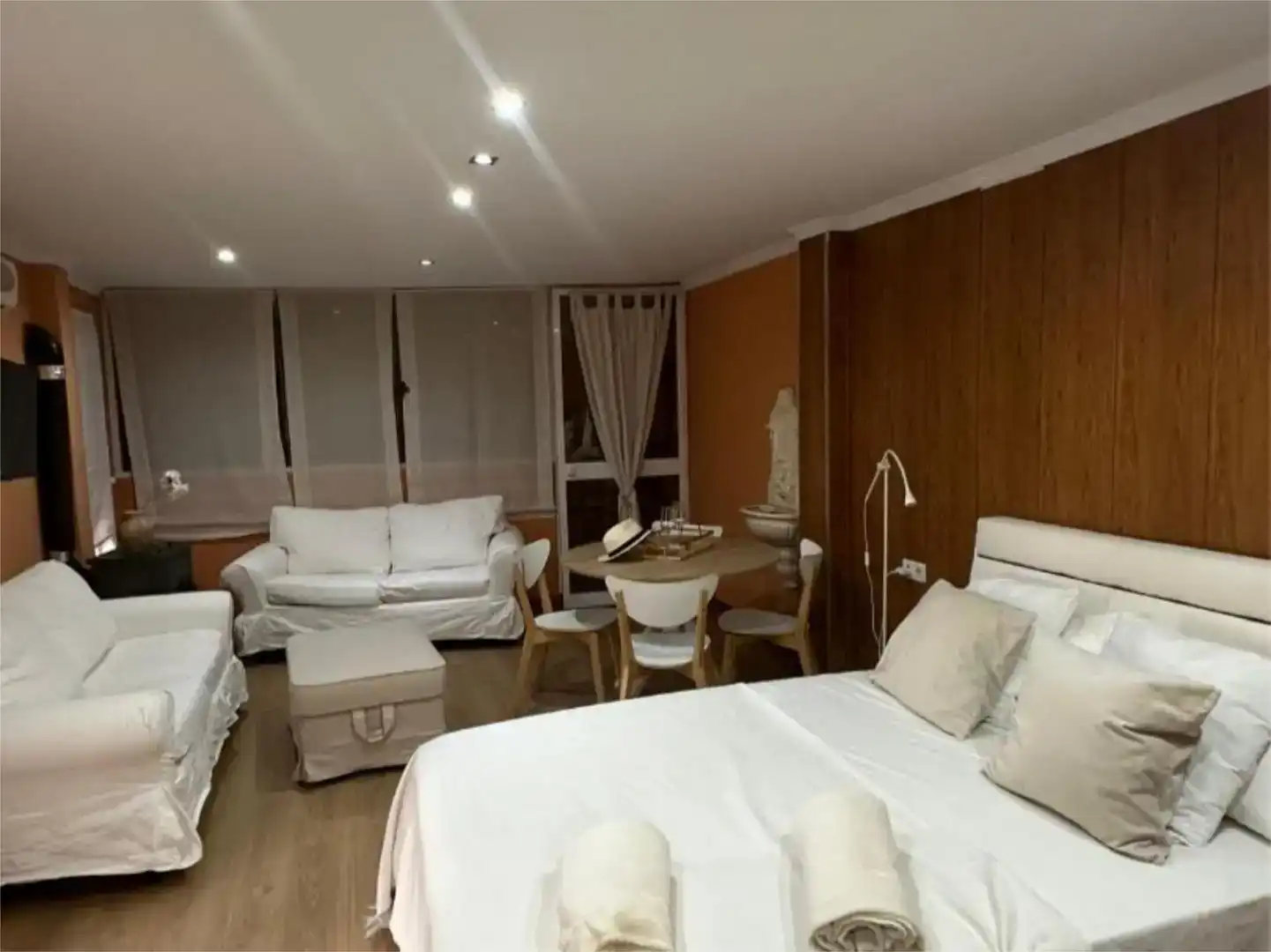 Schlafzimmer von Wohnung zur Miete in Écija mit Klimaanlage und Balkon