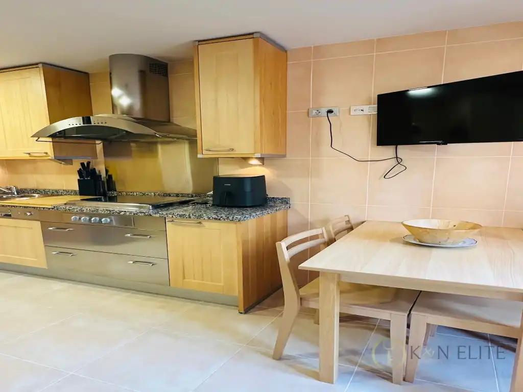 Piso con piscina en venta en Avenida Casablanca, imagen 6