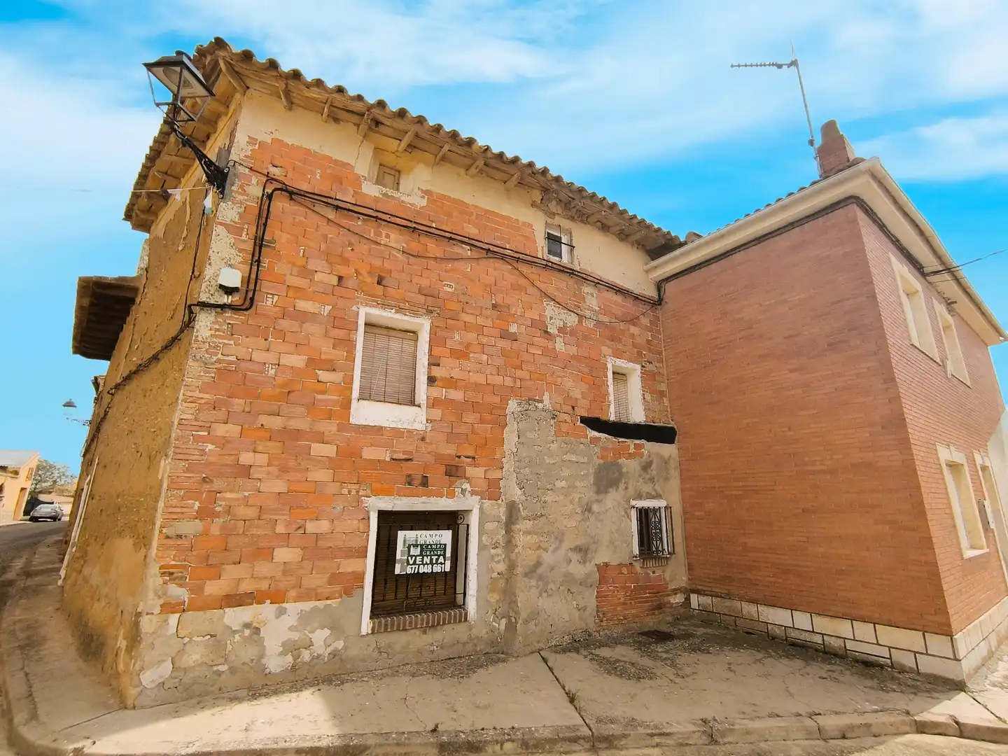 Vista exterior de Casa o xalet en venda en Pedraza de Campos amb Calefacció, Jardí privat i Traster