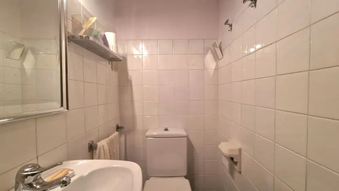 Baño de Piso en venta en Donostia - San Sebastián  con Calefacción y Balcón