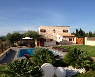 Garden of Country house to rent in Llubí  with Air Conditioner and Swimming Pool