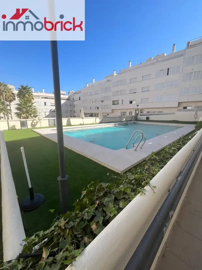 Bajo con piscina en venta en El Valle, imagen 5