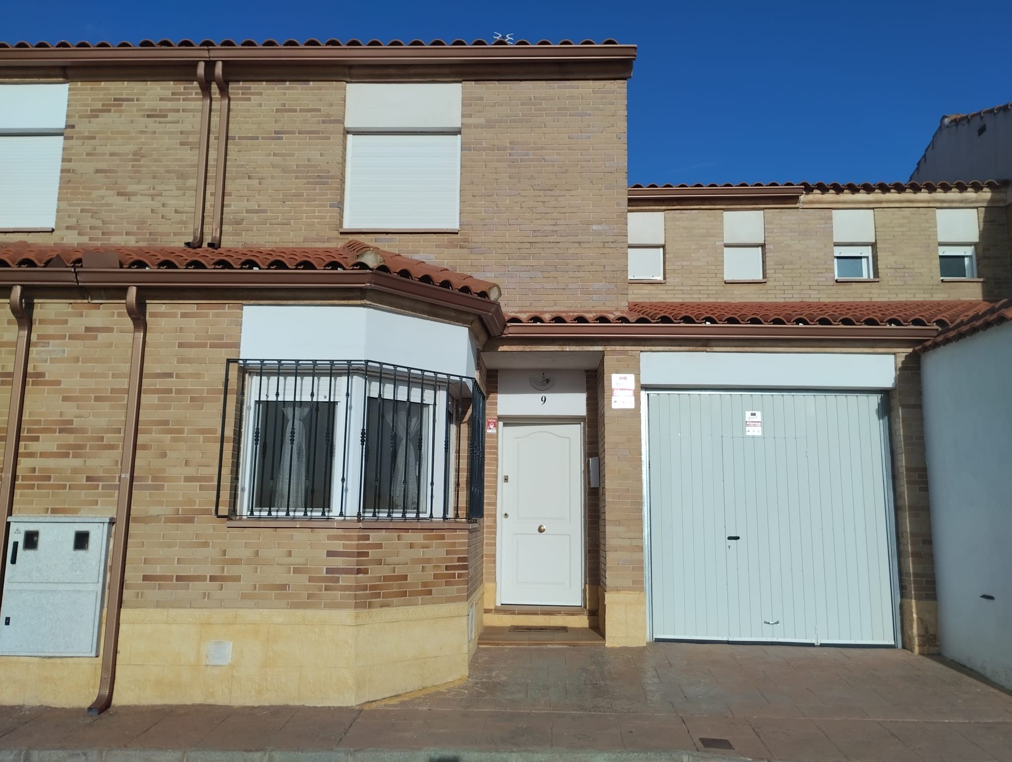 Vista exterior de Casa adosada en venda en Cabezamesada amb Calefacció i Parquet