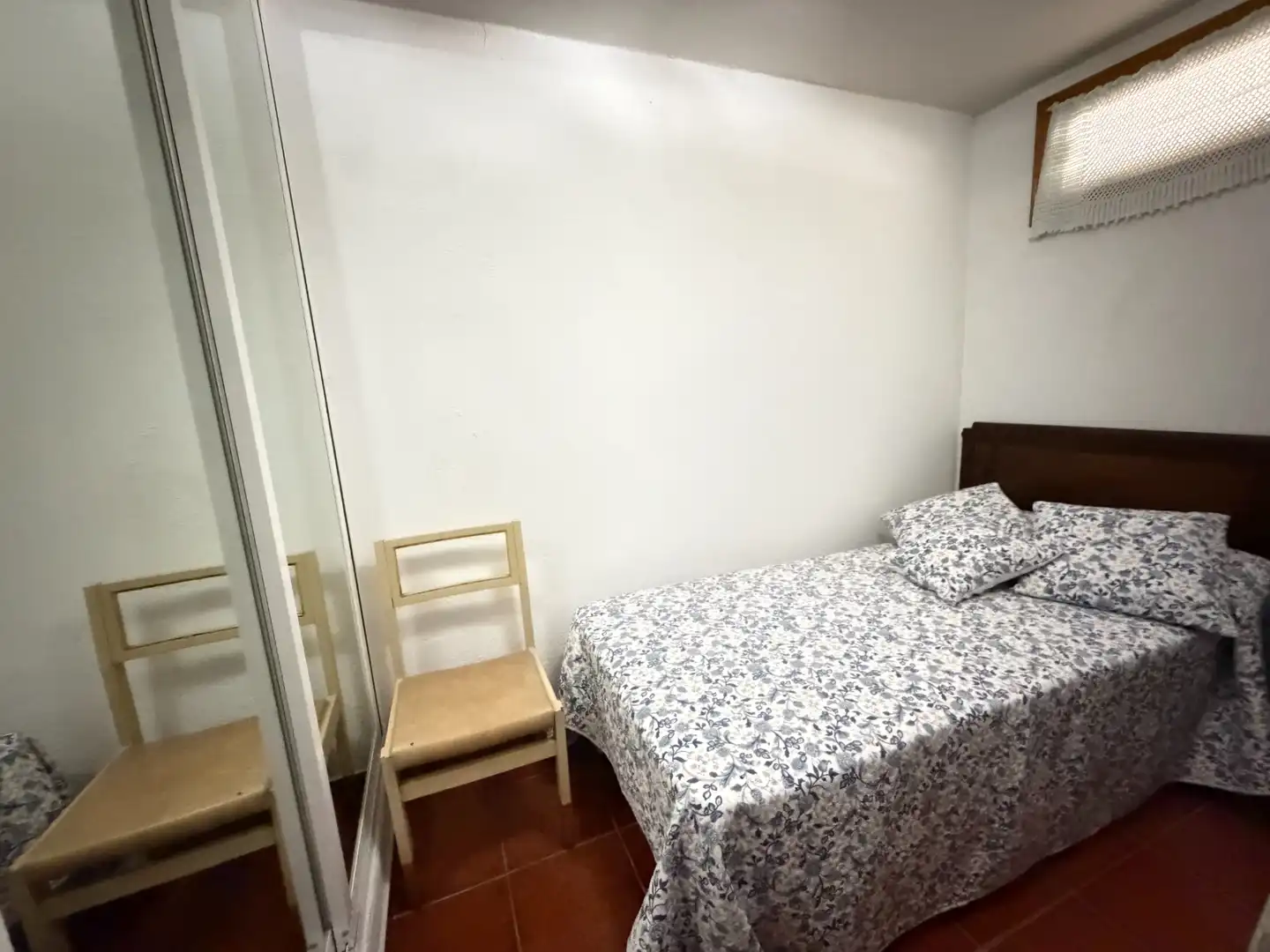Habitación de Casa o chalet en venta en Pelayos de la Presa con Jardín privado, Piscina y Amueblado